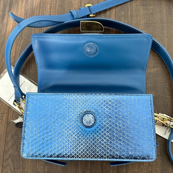 Brandon Blackwood Nia Metallic Python Shoulder Bag - Picture 14 of 16